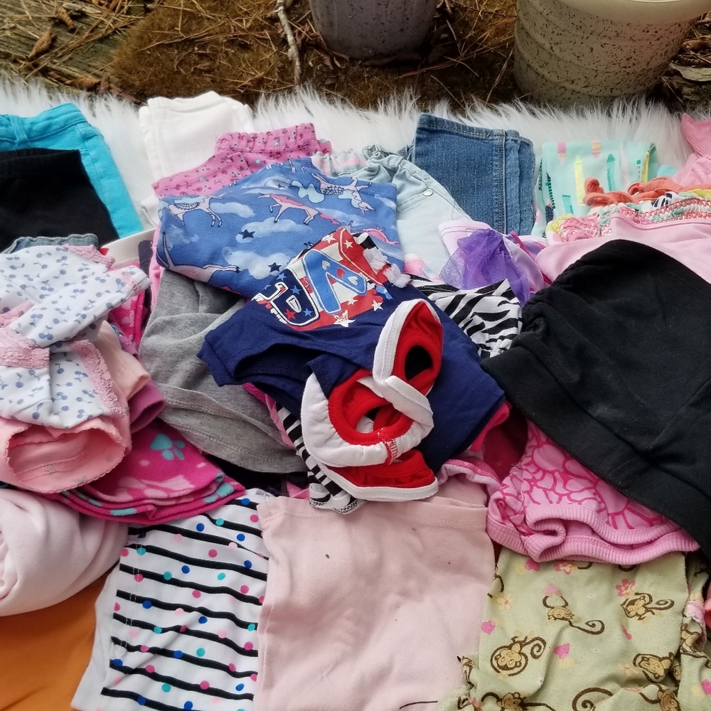 Girls 3T clothing lot. 63 pieces!